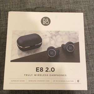 Bang & Olufsen E8 2.0 Wireless Earphones